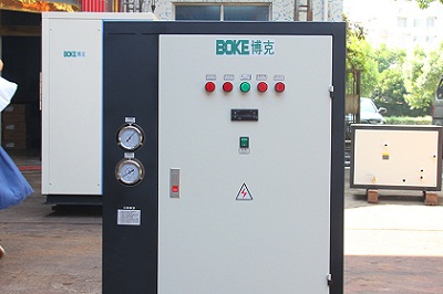 低溫冷水機(jī)在選擇冷劑方面要考慮哪些因素?